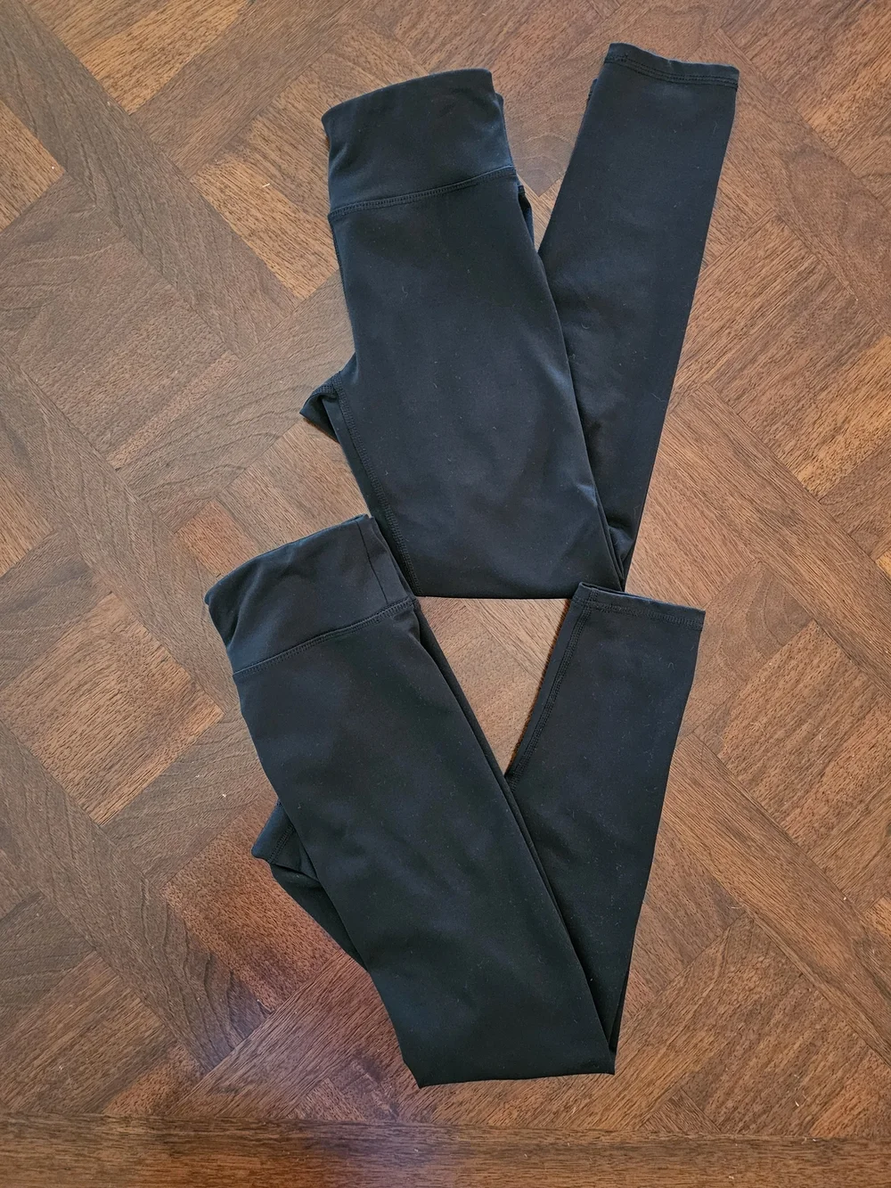Lot of 2 Girls Old Navy Active Powerpress Mid Rise Leggings Black Size M (8)